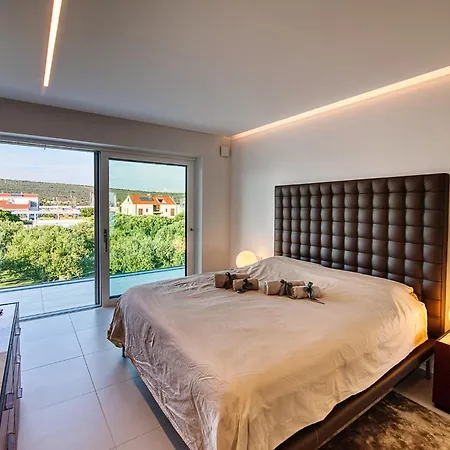 Magical Zadar 6 Bedrooms Ocean Fantasy Astounding Sea Views Private Pool Bibinje