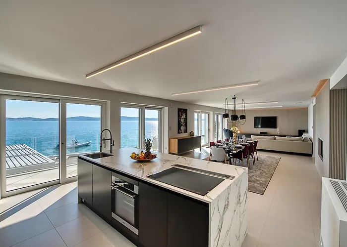 Magical Zadar 6 Bedrooms Ocean Fantasy Astounding Sea Views Villa Bibinje